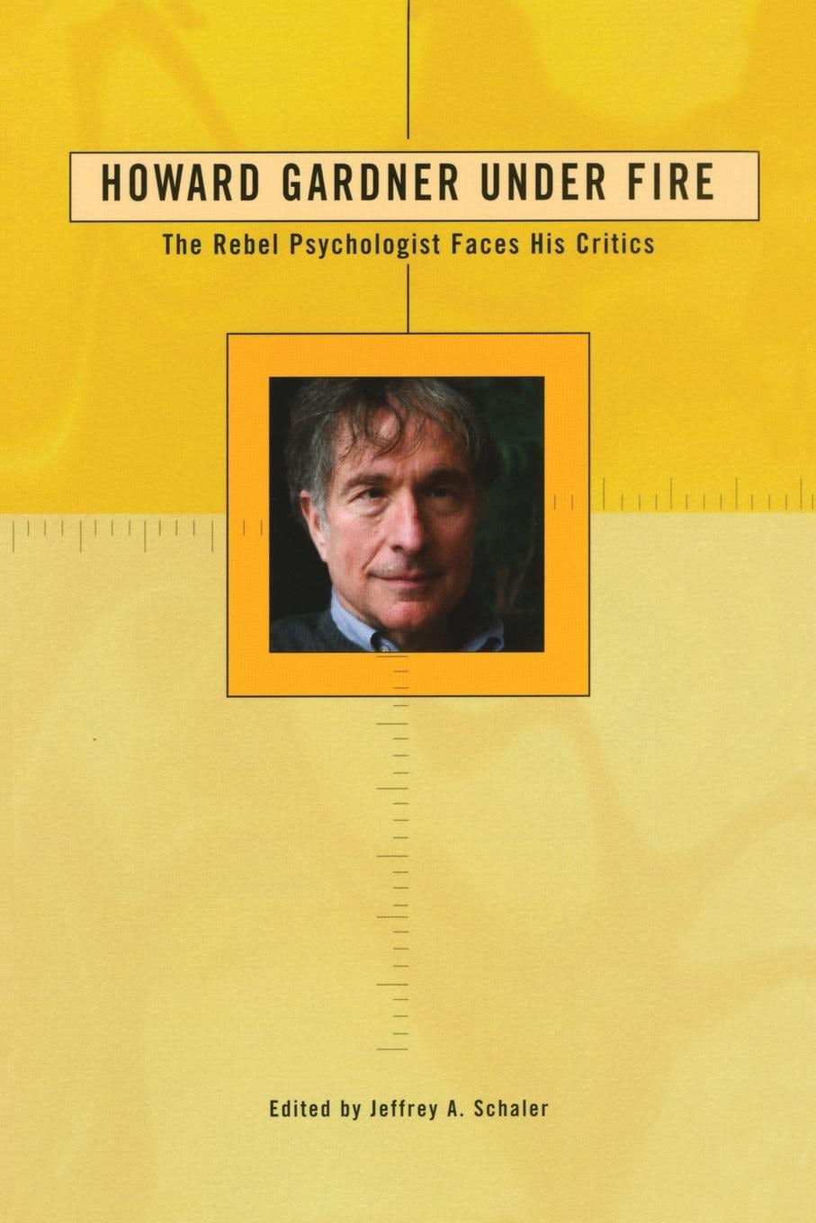 Book cover image for Howard Gardner Under Fire ISBN: 9780812696042